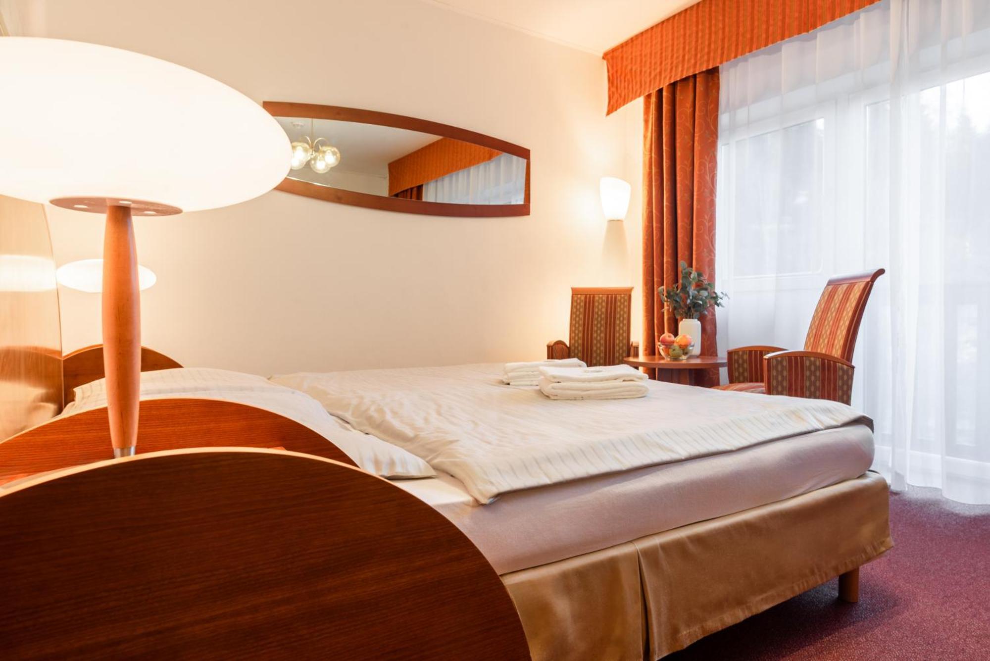 Hotel Schwarz Nové Hamry Zewnętrze zdjęcie